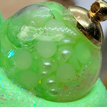 Load image into Gallery viewer, Light Green Mini Snail Globe
