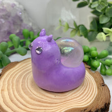 Load image into Gallery viewer, Purple Crystal Snail Globe
